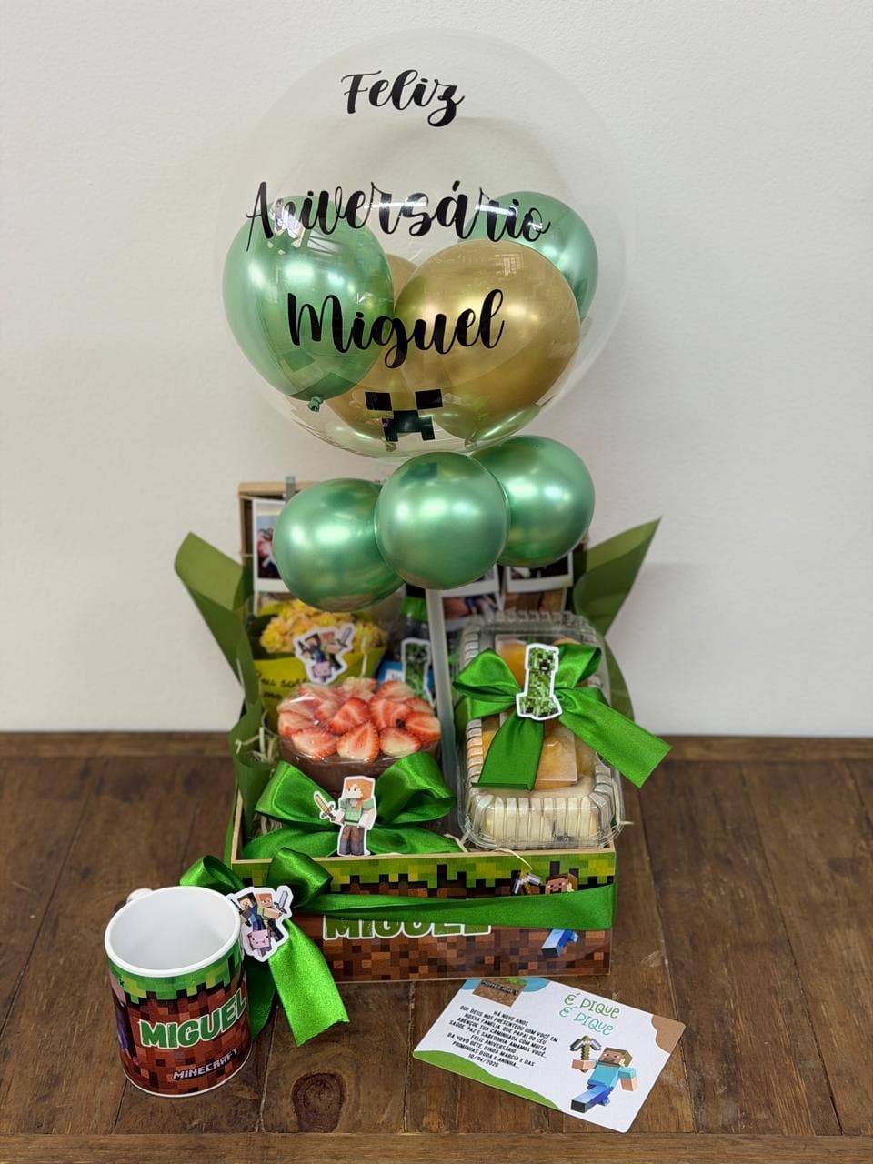 Festa Na Caixa Personalizada Com Tema